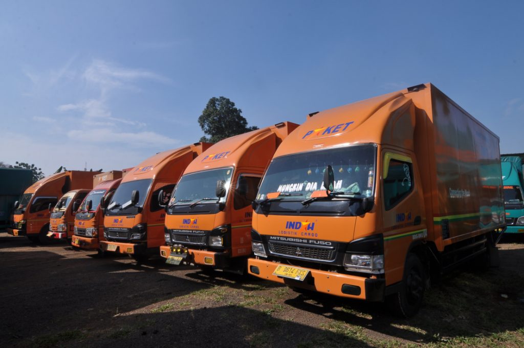 Indah Cargo Jogja melayani hampir seluruh wilayah Indonesia, karena terintegrasi dengan banyak anak perusahaan pada bisnisnya. Anda bisa mendapatkan layanan pengiriman yang lengkap dengan menggunakan jasa perusahaan ini.