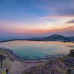 Pesona embung saat sunset, Sumber: travel.kompas.id