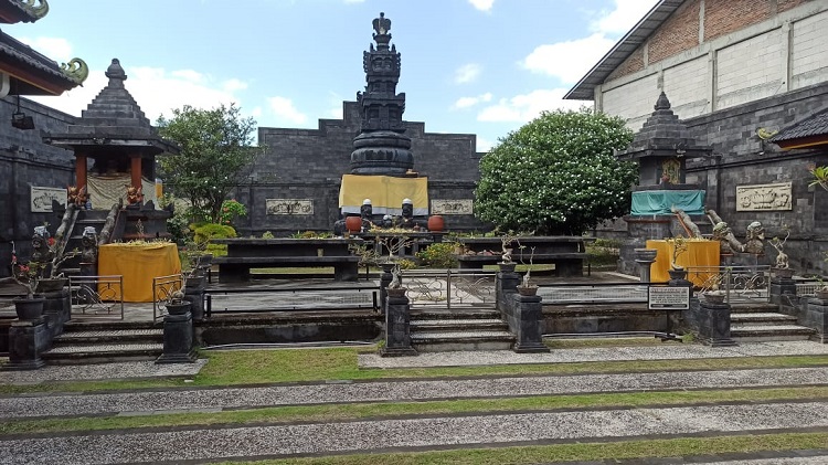 Pura Jagatnatha, Sumber: baliexpress.jawapos.com