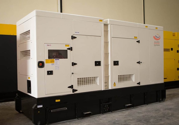 Contoh genset untuk menunjang acara, Sumber: bachgroup.co.id