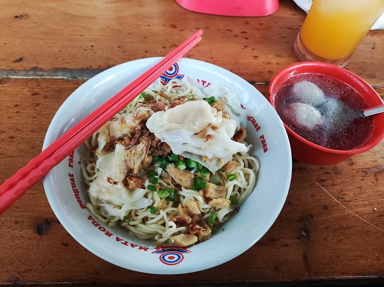 Warung yamie enak di Jogja, Sumber: haijogja.com