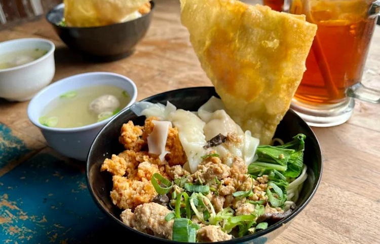 Yammie Ketandan, Sumber: ulasan google maps